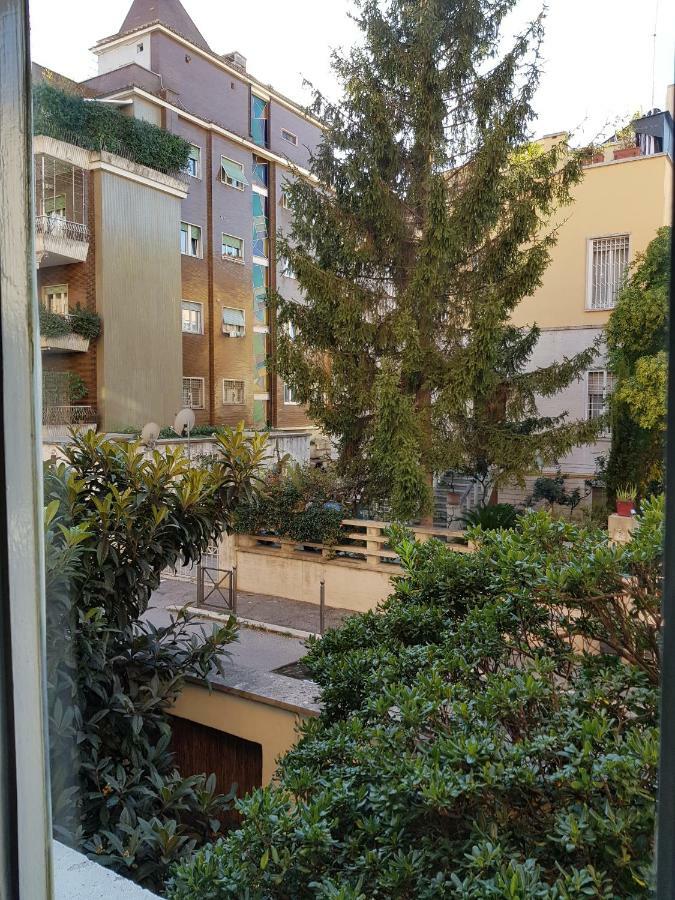 רומא Appartamento Luminoso Con Vista Su Villa Ada מראה חיצוני תמונה